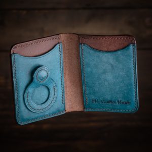 Handmade Leather Apple AirTag Bifold Card Wallet