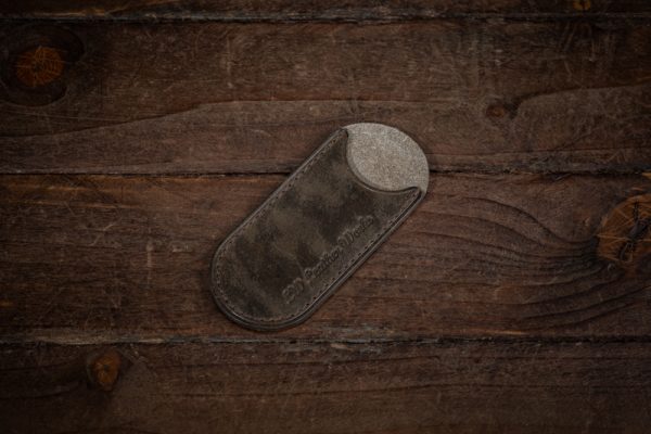 Handmade leather Swiss Army Knife Slip 91mm - Image 3