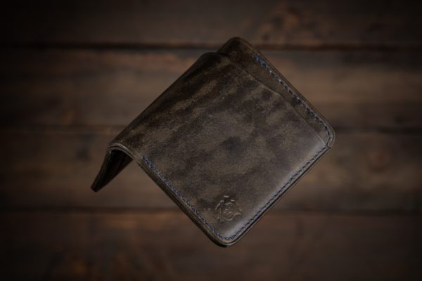 Handmade Leather Vertical Bifold Wallet - Image 2