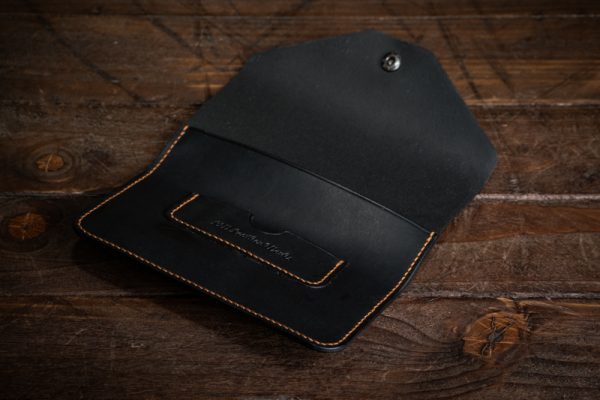 Handmade Leather Tobacco Pouch - Image 2