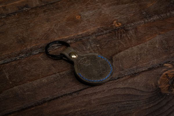 Handmade Leather Custom Apple AirTag Case - Image 4