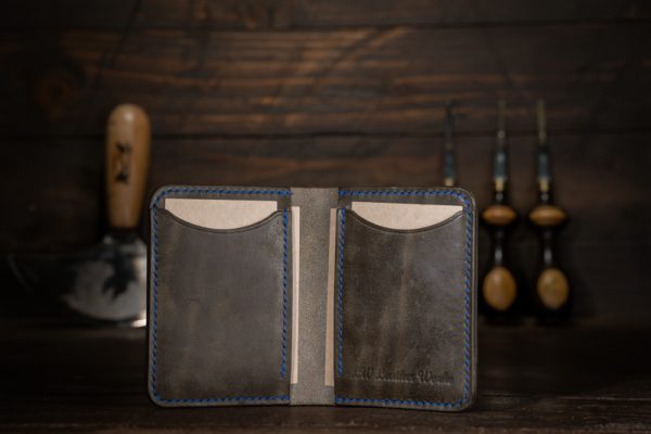 Handmade Leather Vertical Bifold Wallet - Image 4