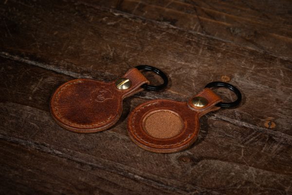 Handmade Leather Apple AirTag Case - Image 3