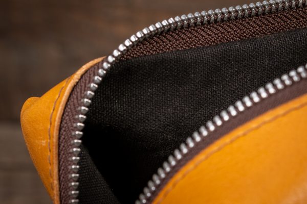 Handmade Leather Travel Wash Bag - Image 4